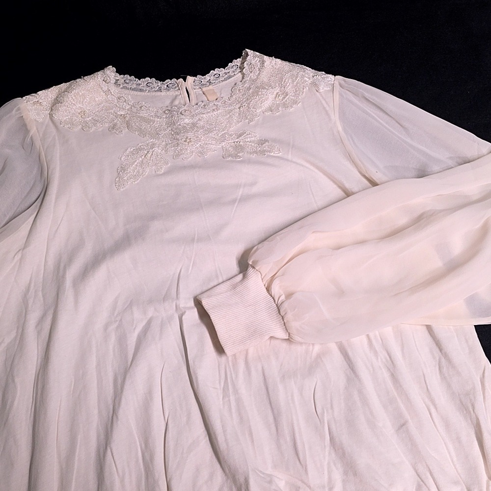 TINY Blouse Women Large Off-White Lace Pearl Sheer Long Sleeve Romantic Top